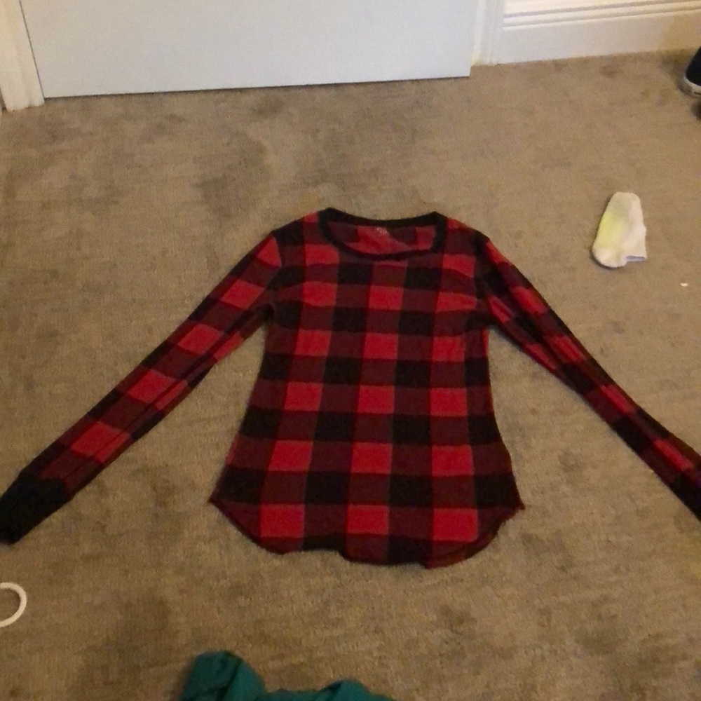 Red long sleeve plaid tee
